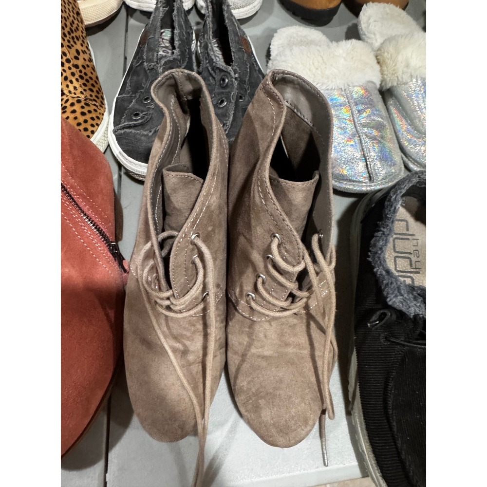 Arizona Lexie Women Taupe Lace Up Wedge Ankle Booties 037-8045 Brown 7M